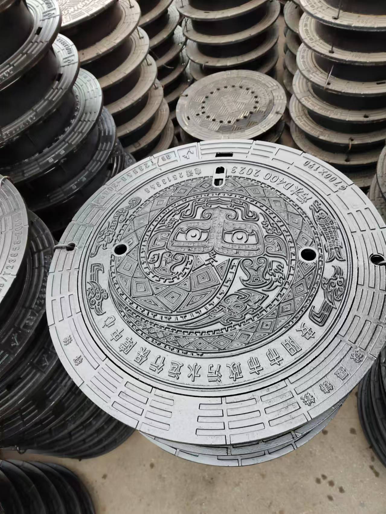 Bronze brass copper manhole well covers-.jpg